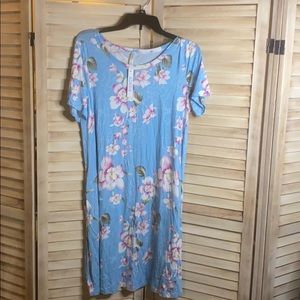 Floral T-shirt dress